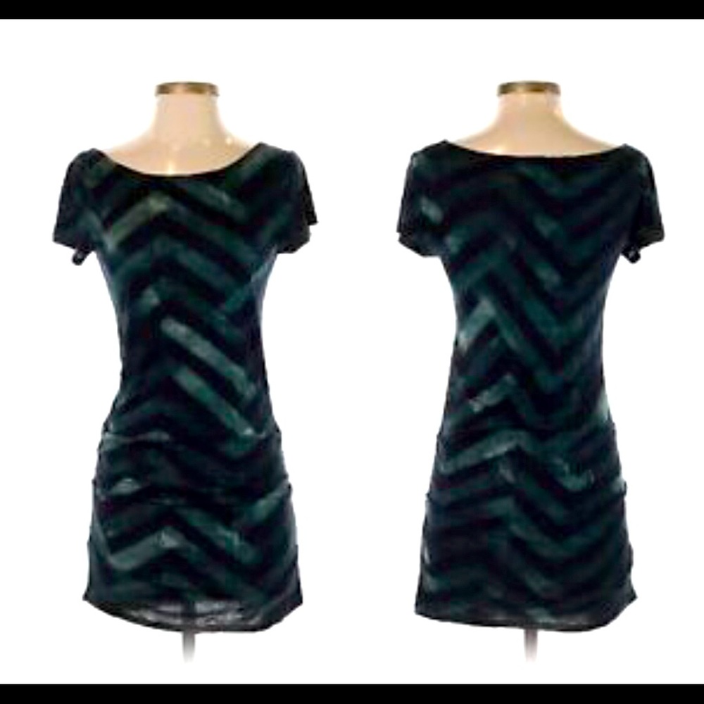 NWT XS Rachel Roy Chevron Ruched Tshirt Dress